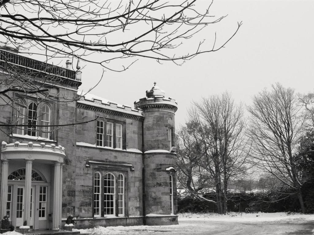 Kincaid House Hotel Milton of Campsie Exterior photo